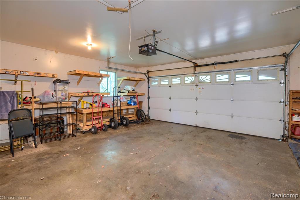 1154 Beth Drive, Lapeer, MI 48446 — Photo 44