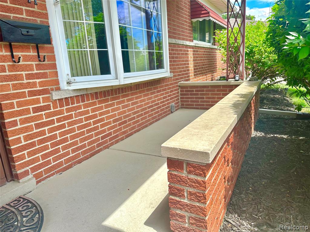 4541 Marlow Drive, Warren, MI 48092 — Photo 2