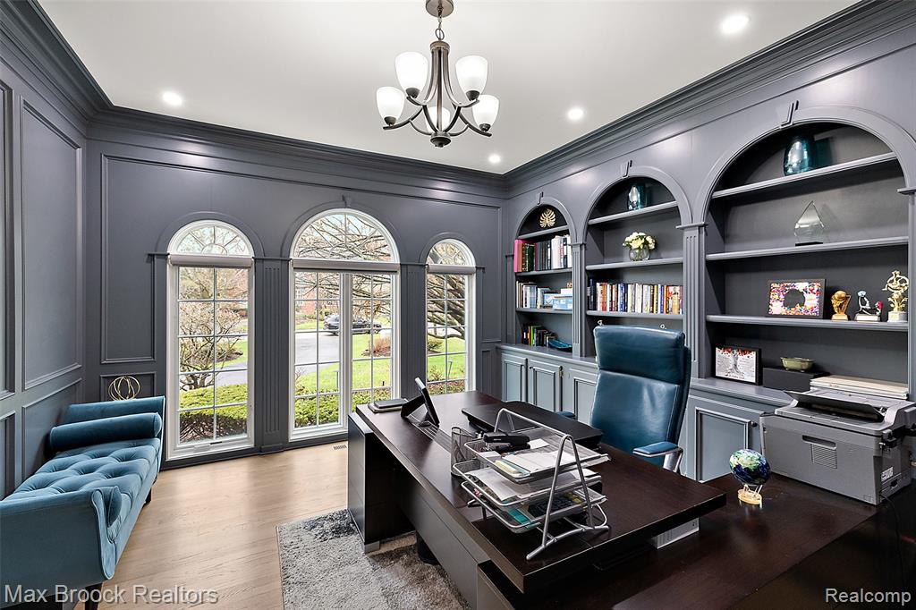 945 Wellsley Court, Bloomfield Hills, MI 48304 — Photo 3