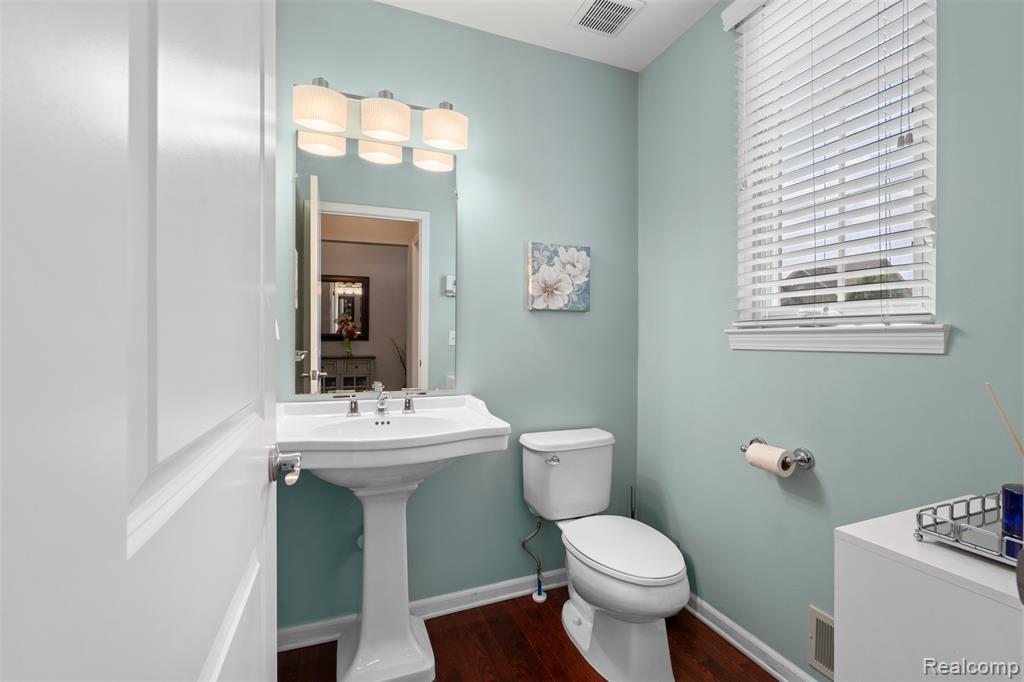 2336 Brigantine, Commerce Twp, MI 48382 — Photo 10