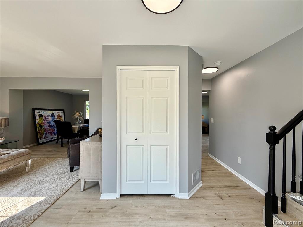 4158 KIMBERLY Drive, Canton, MI 48188 — Photo 7