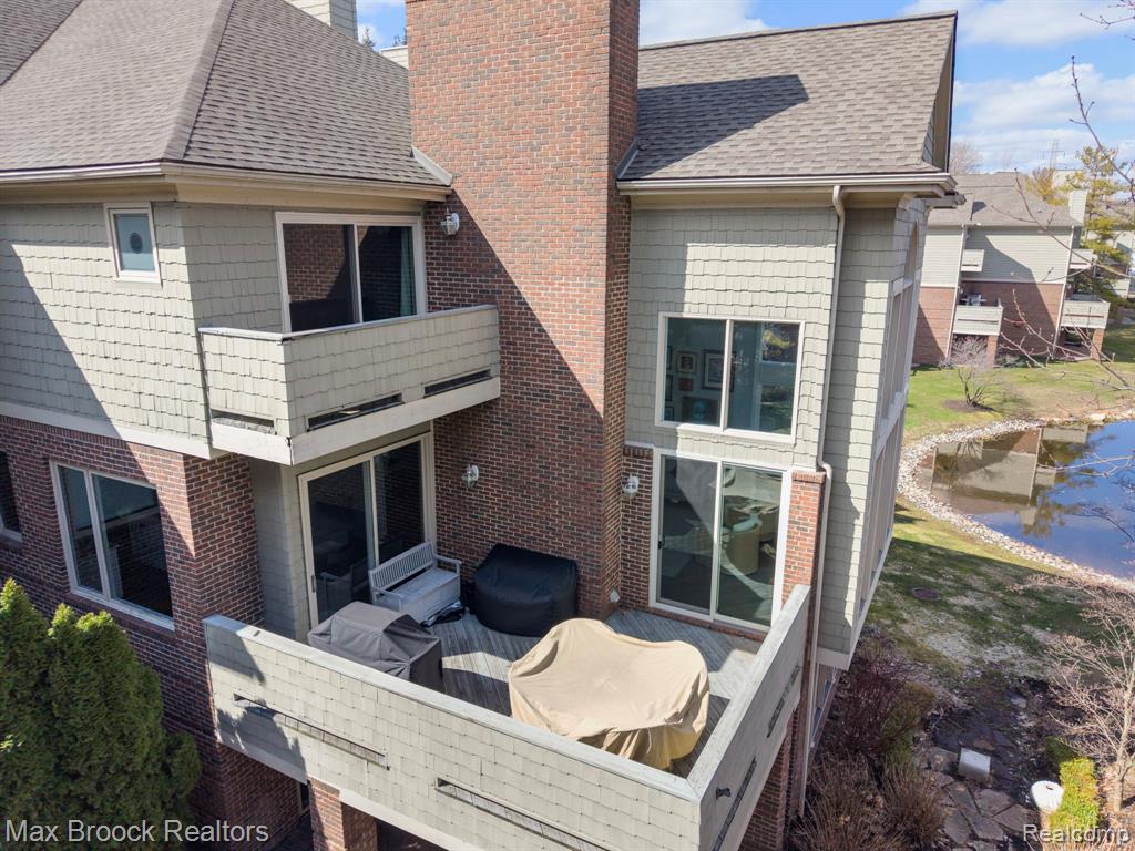 3828 PINE LAKE KNOLL Drive, West Bloomfield, MI 48324 — Photo 70
