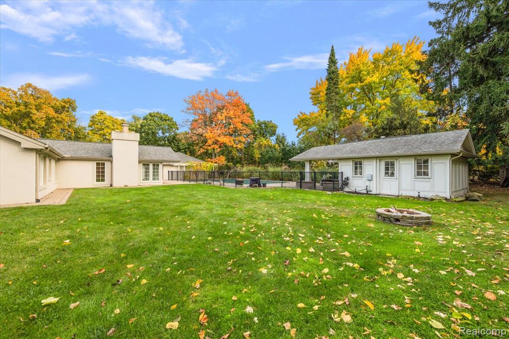 5741 Snowshoe Circle, Bloomfield Hills, MI 48301 — Photo 66