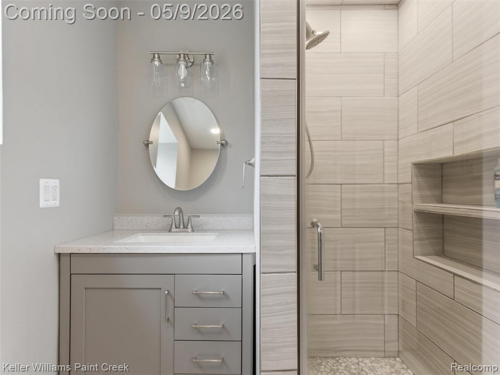 3450 S Ortonville Road, Clarkston, MI 48348 — Photo 59