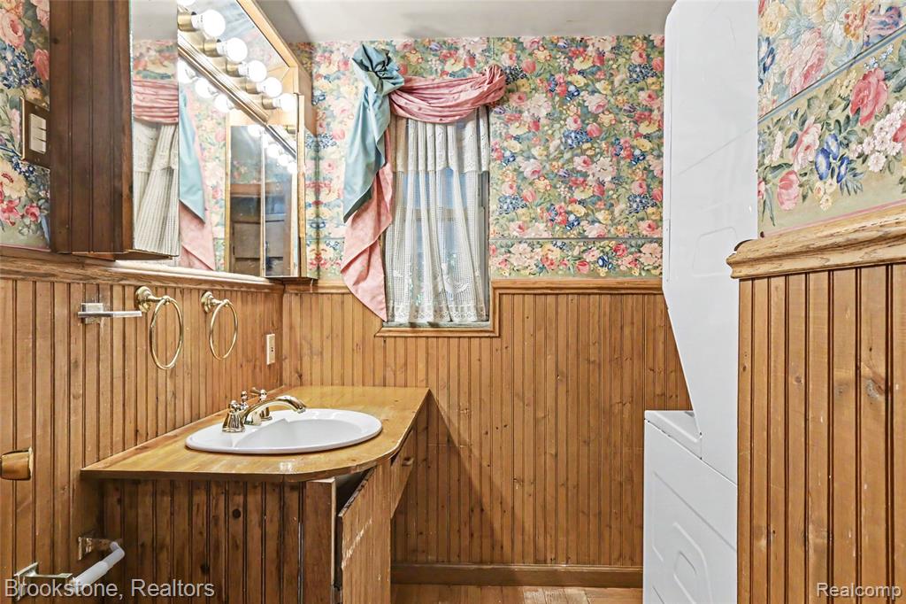 416 E Maple Street, Mason, MI 48854 — Photo 12