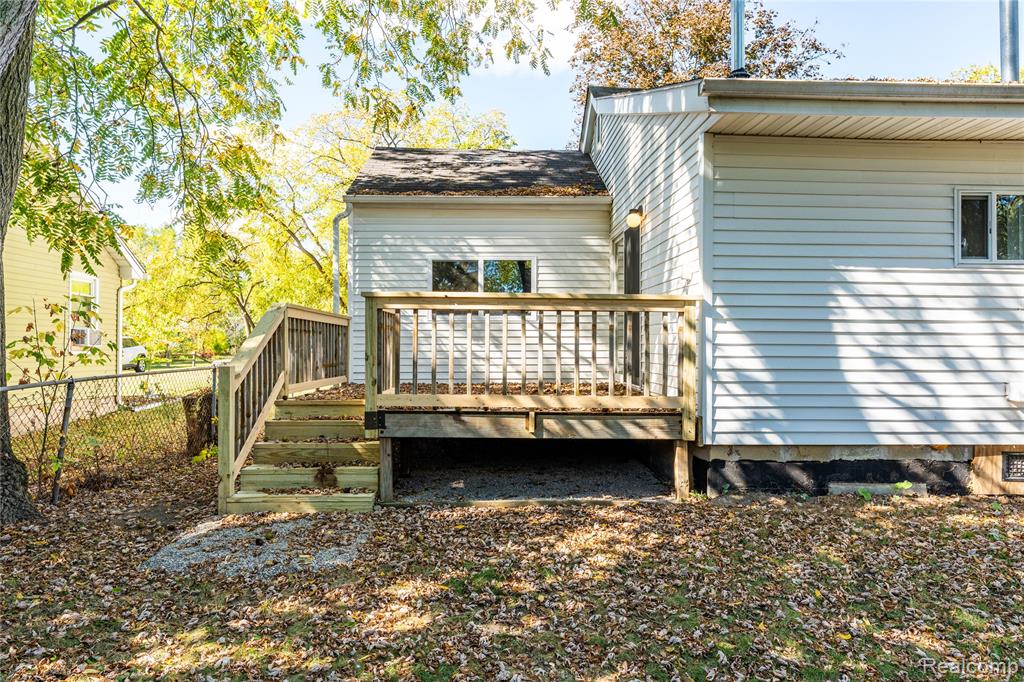 99 Calvert Avenue, Waterford, MI 48328 — Photo 19
