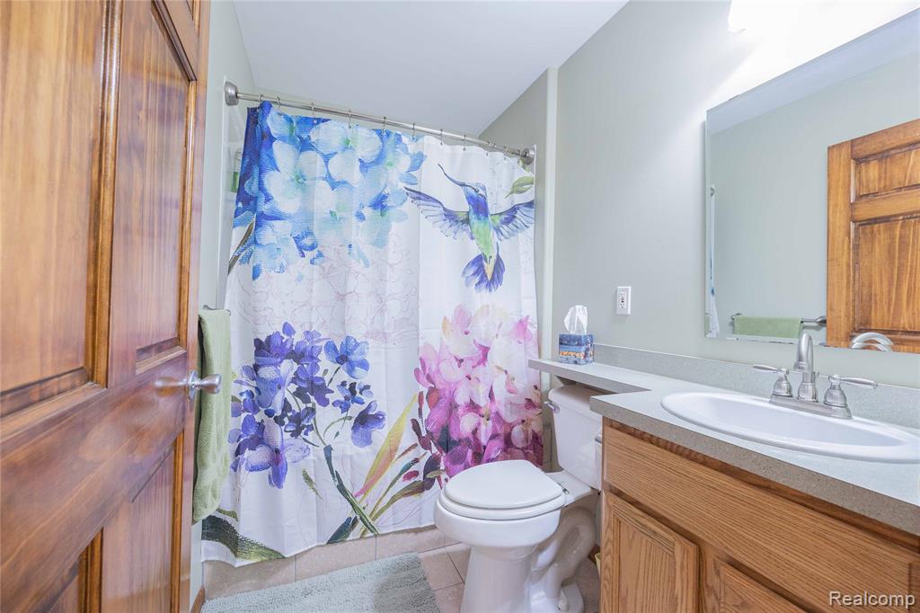 21855 Huron River Drive, New Boston, MI 48164 — Photo 29
