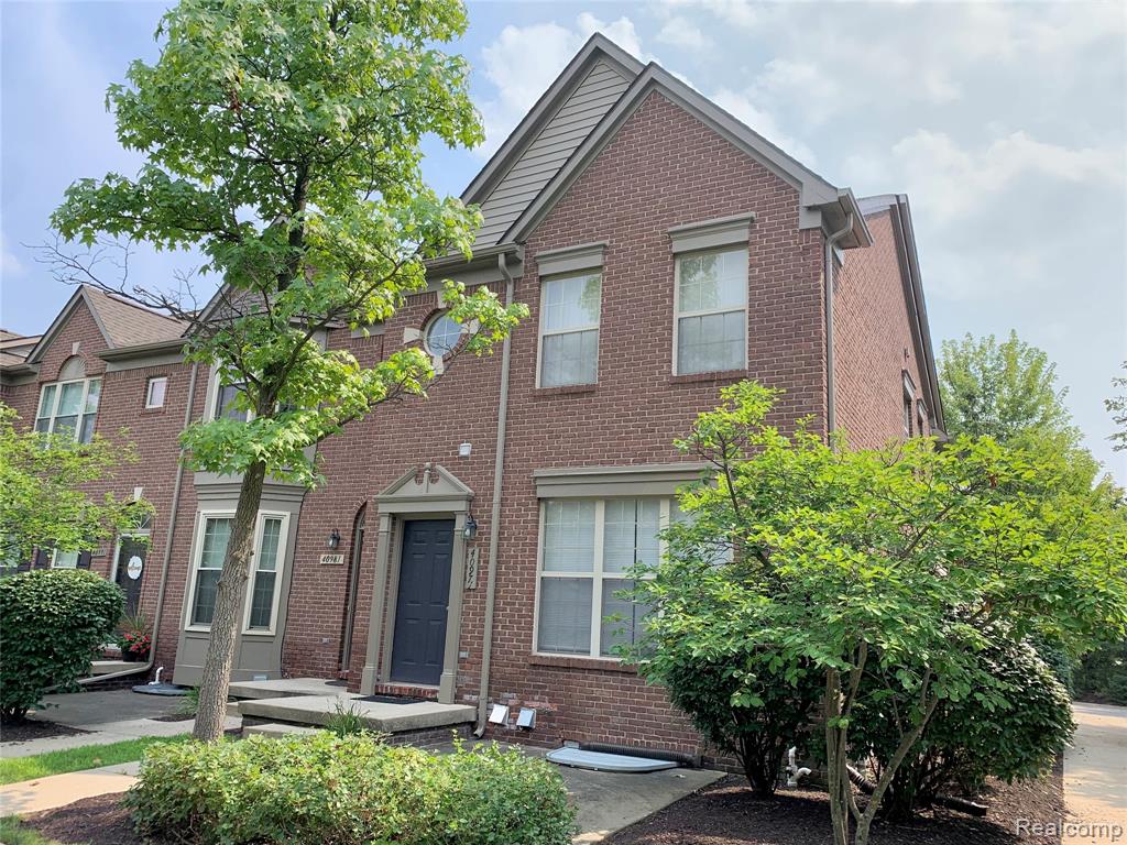 40971 N MAPLEWOOD Drive, Canton, MI 48187 — front exterior