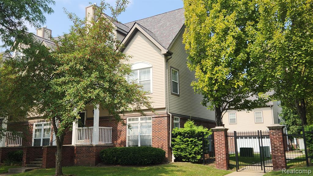 870 LOTHROP Road, Detroit, MI 48202 — front exterior