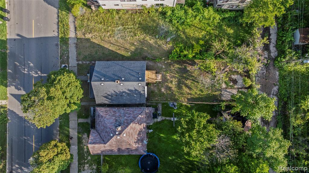 4533 McClellan Street, Detroit, MI 48214 — Photo 32