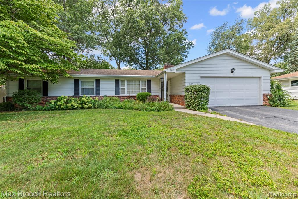 8071 Comanche Trail, Temperance, MI 48182 — front exterior