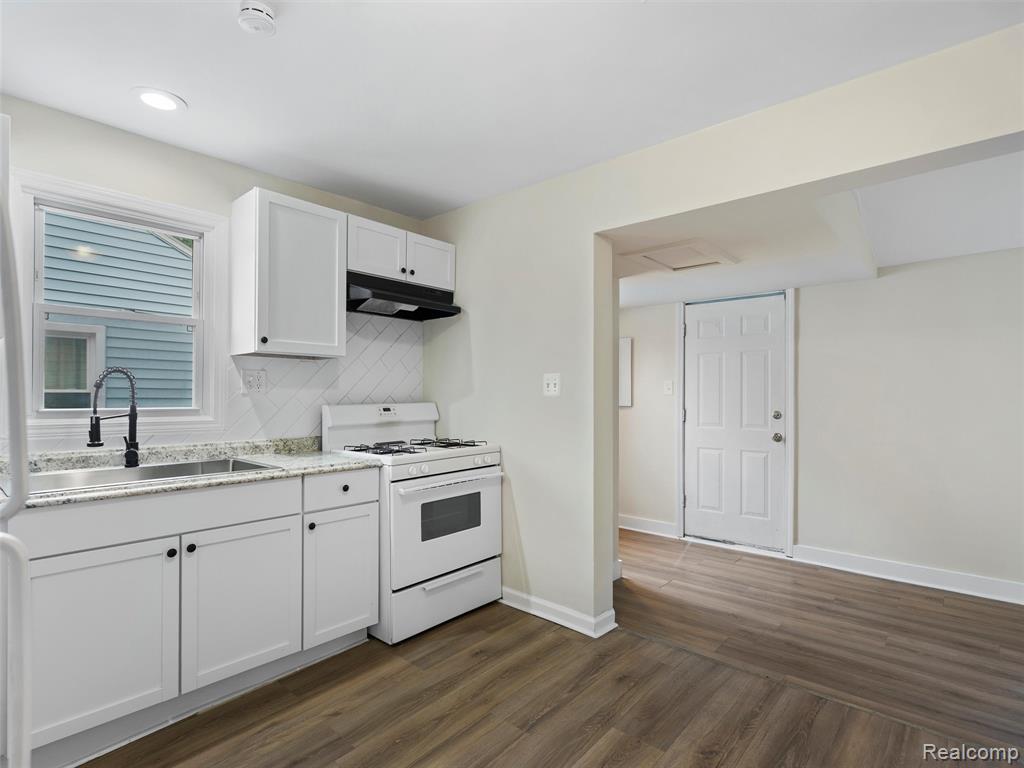 7060 Maxwell Avenue, Warren, MI 48091 — Photo 5