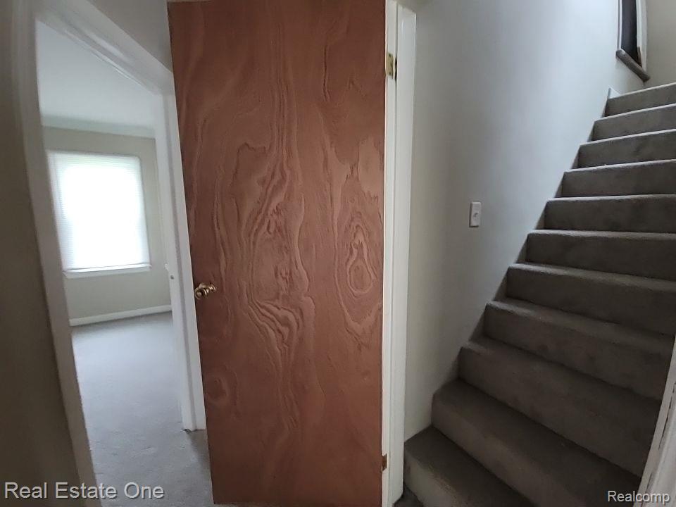 7732 DOLPHIN, Redford, MI 48239 — Photo 24