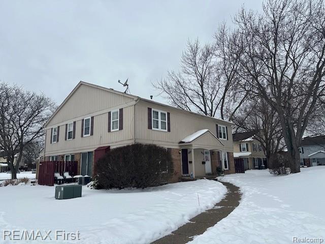 34150 Garfield Circle, Fraser, MI 48026 — front exterior