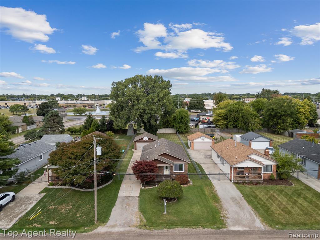 49431 Fuller Road, Chesterfield, MI — Photo 35