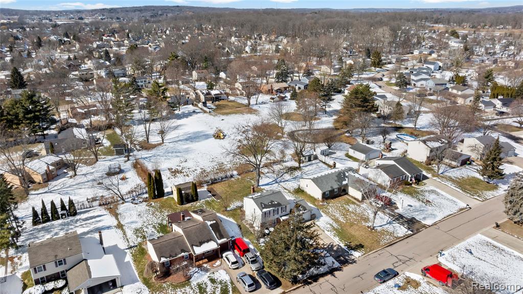 1999 Windingway Drive, Wixom, MI 48393 — Photo 30