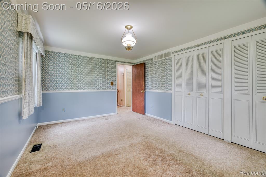 6295 Vernmoor Drive, Troy, MI 48098 — Photo 25