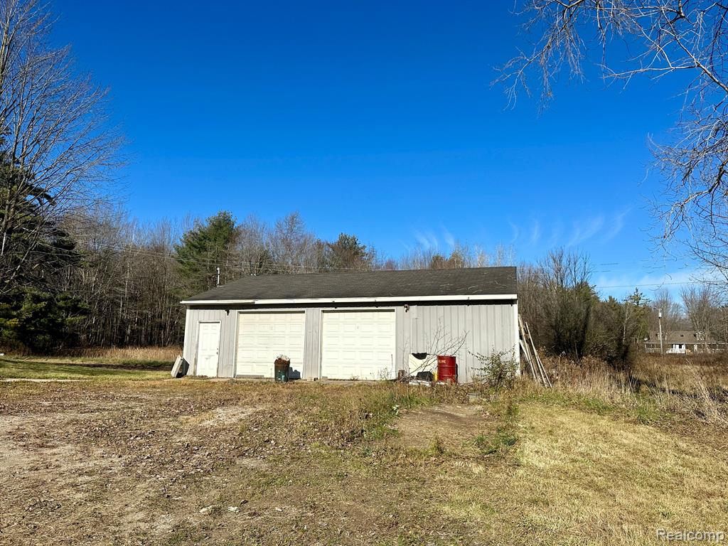 7700 RAVENSWOOD Road, Wales, MI — Photo 20