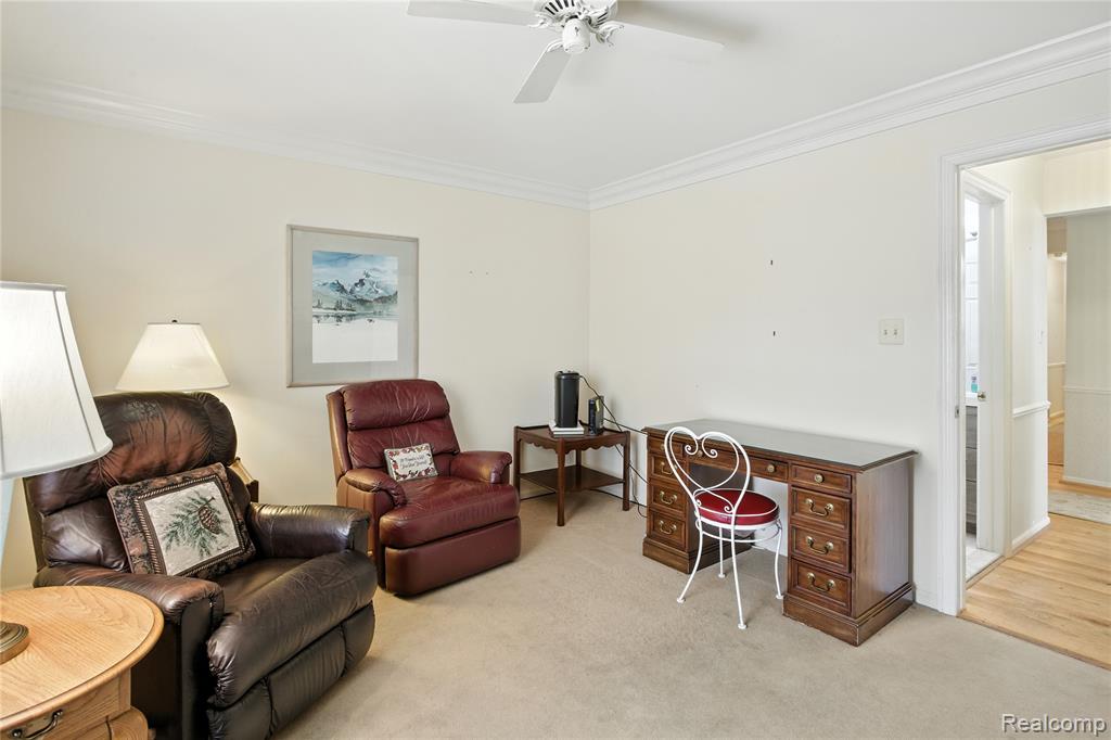 19710 W 13 Mile Road, 211, Beverly Hills, MI 48025 — Photo 33