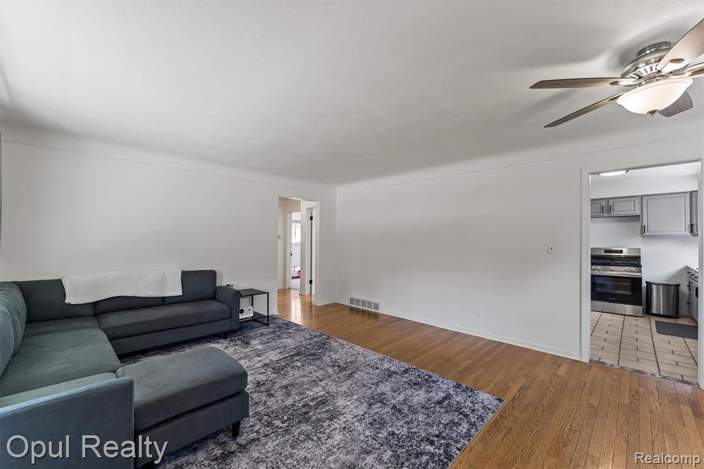7799 Gary Avenue, Westland, MI — Photo 5