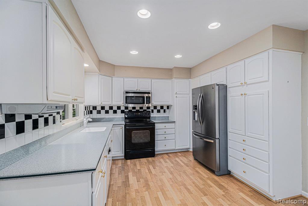 43536 Galway Drive, Northville, MI 48167 — Photo 14