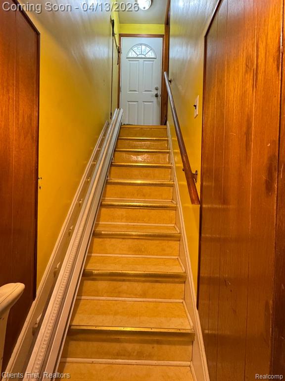 18047 Holland Avenue, Eastpointe, MI 48021 — Photo 12