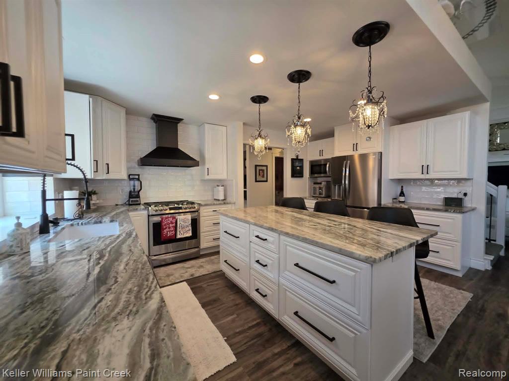54390 Ashley Lauren Drive, Macomb, MI 48042 — Photo 12