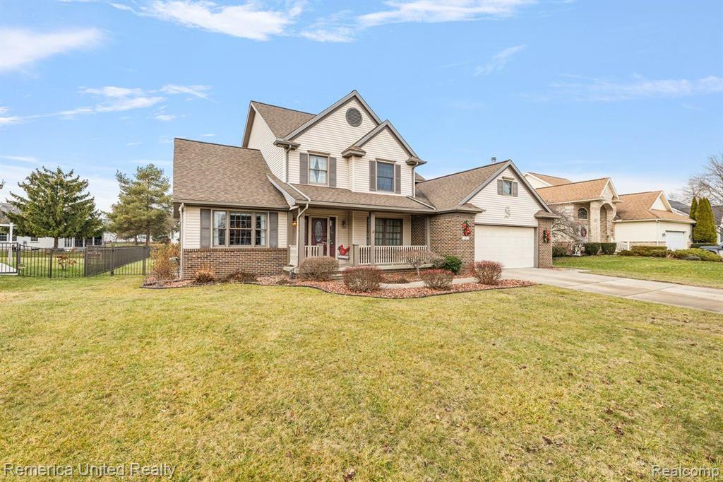686 W CALEDONIA Street, Howell, MI 48843 — Photo 3