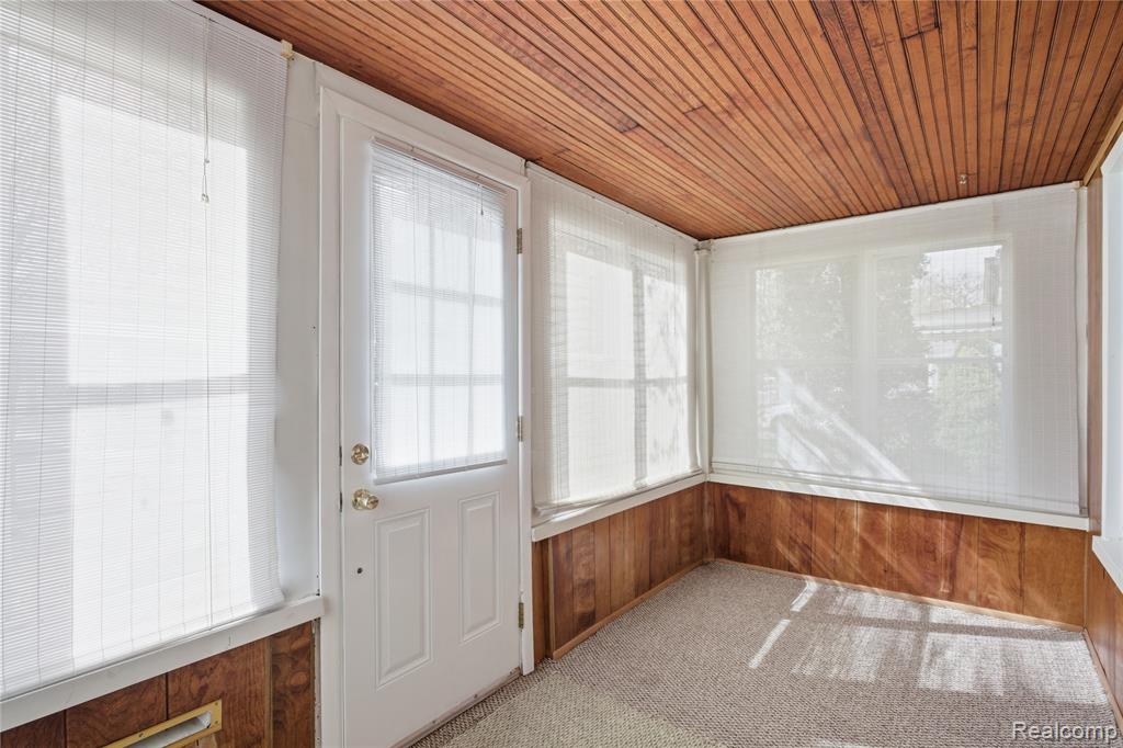 630 Stratford Road, Ferndale, MI 48220 — Photo 4