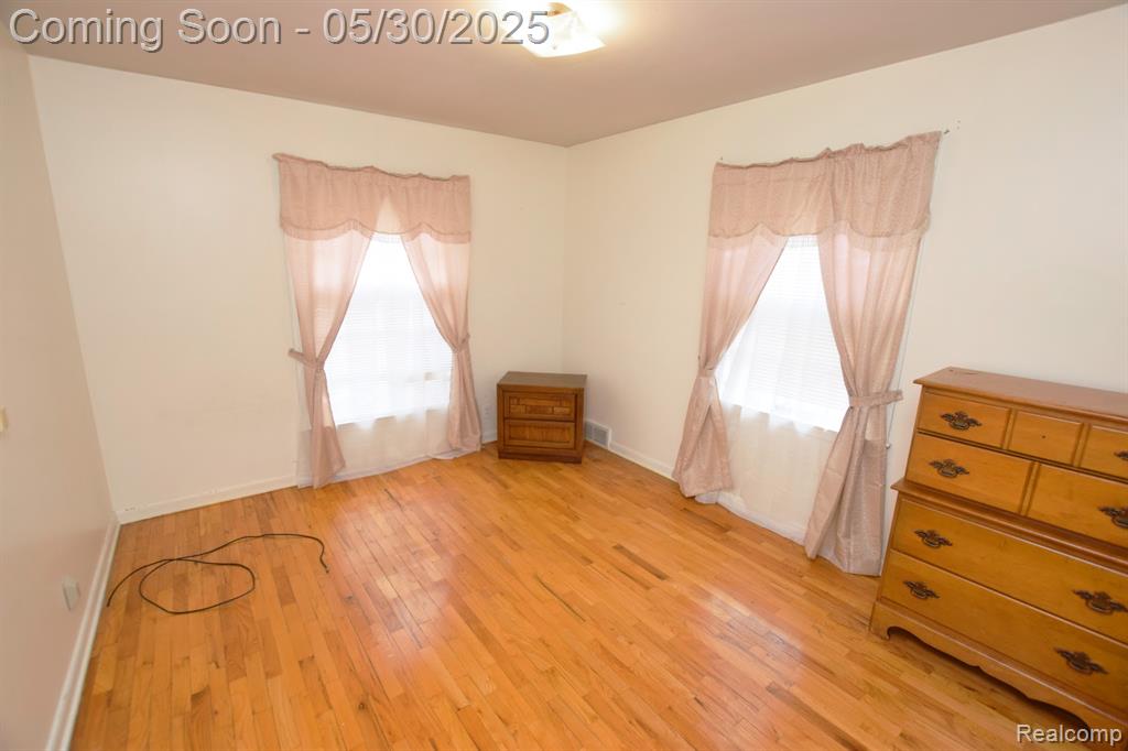 624 MAXINE Street, Flint, MI 48503 — Photo 7
