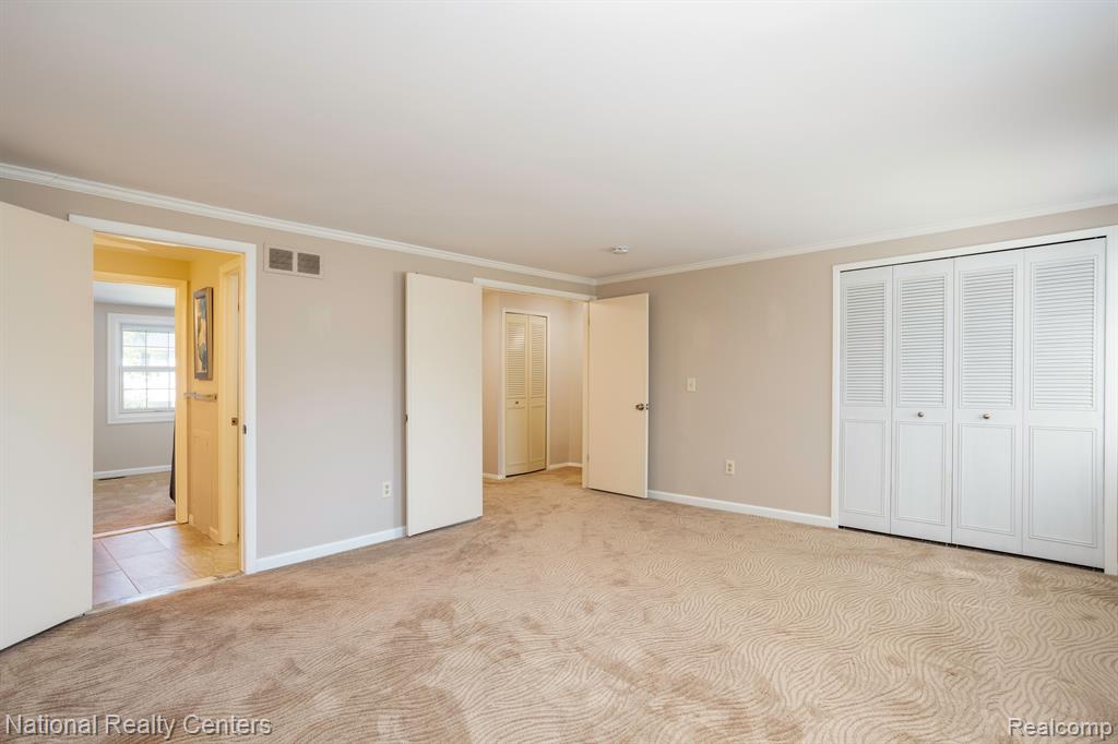 19487 EDDINGTON Pl, Northville, MI 48167 — Photo 16