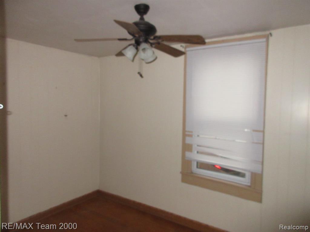 604 Smith Street, Monroe, MI 48161 — Photo 13