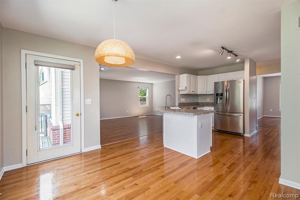 42856 LEDGEVIEW Drive, Novi, MI 48377 — Photo 6