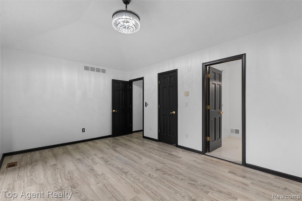 40363 Denbigh Drive, Sterling Heights, MI 48310 — Photo 14