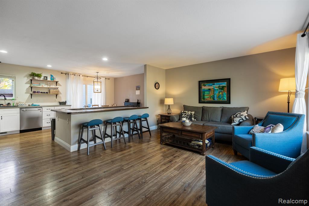 400 CLARENDON Street, Ann Arbor, MI 48103 — Photo 7