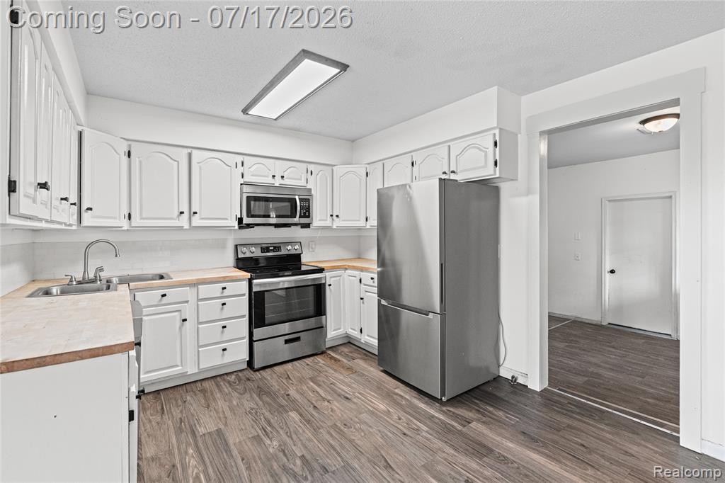 9204 Bray Road, Millington, MI 48746 — Photo 2