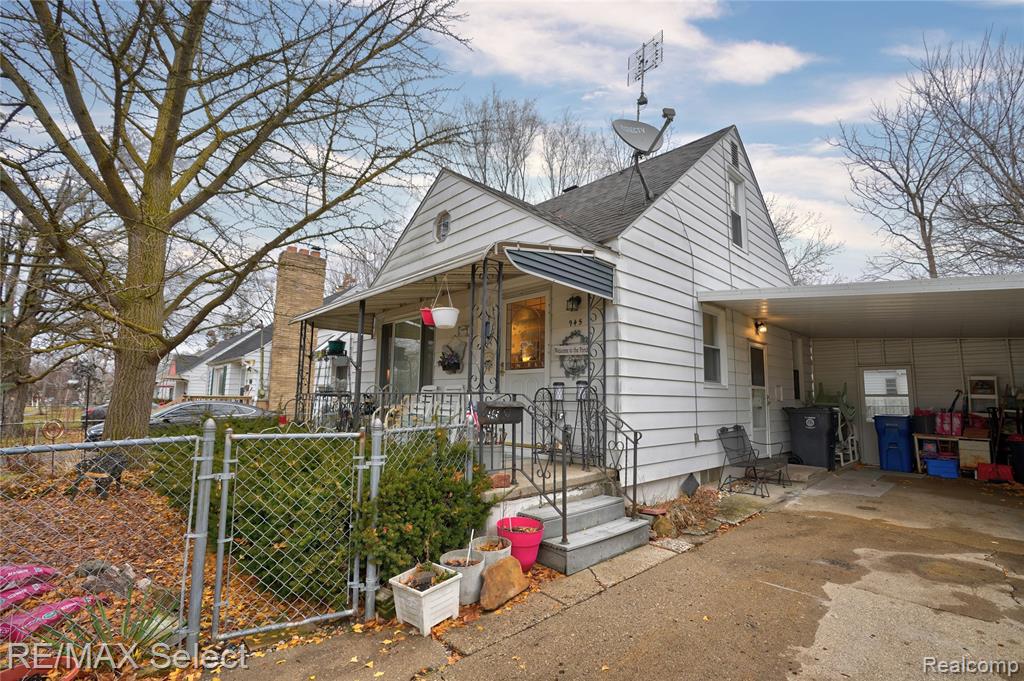 945 Salisbury Avenue, Flint, MI 48532 — Photo 3