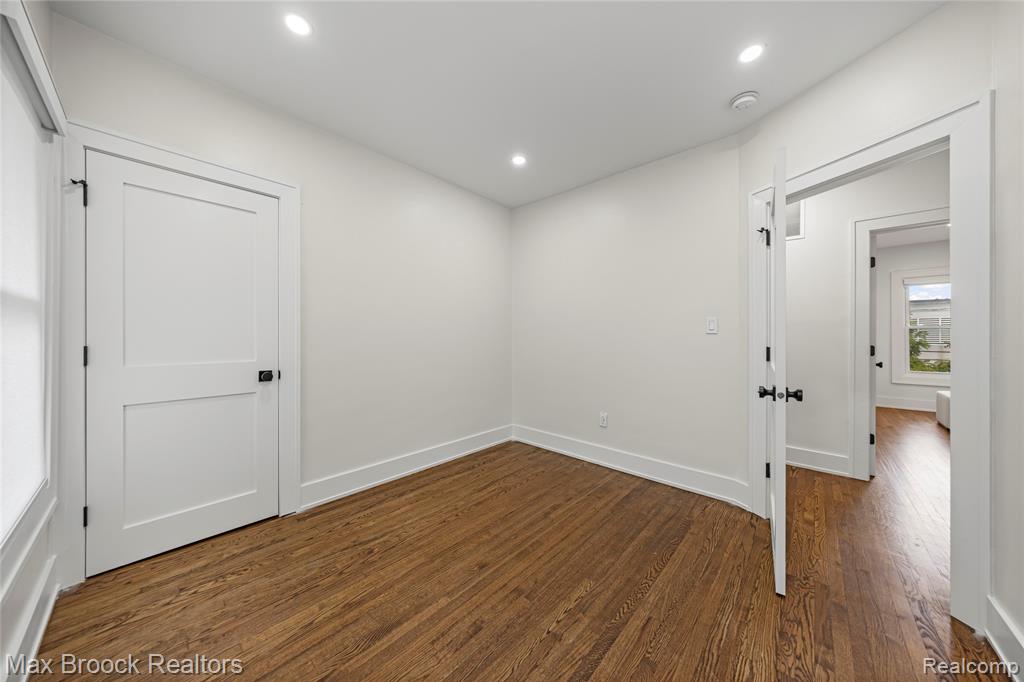 967 Ann Street, Birmingham, MI 48009 — Photo 35