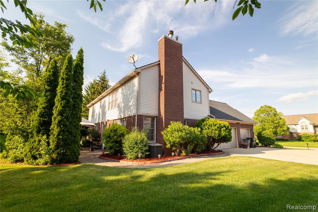3970 May Center Road, Lake Orion, MI — Photo 6