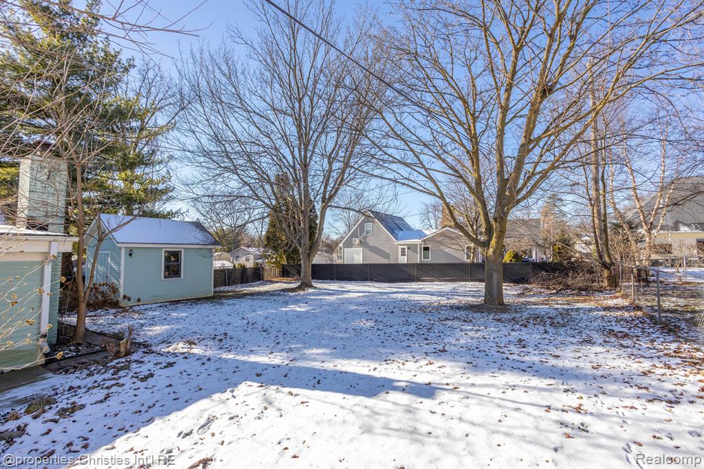 431 Cabinet Street, Milford, MI 48381 — Photo 31