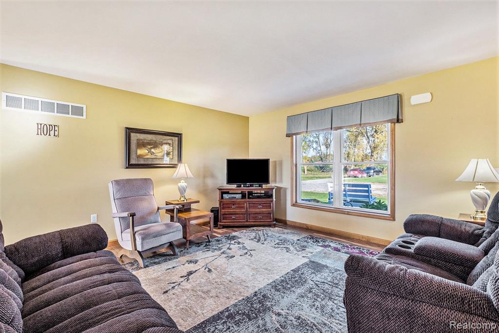 3720 CASTLE Road, North Branch, MI 48461 — Photo 9
