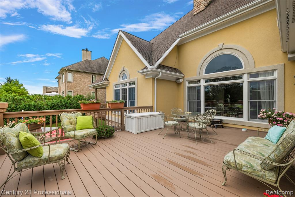 9310 Fairway Trail, Grand Blanc, MI 48439 — Photo 13