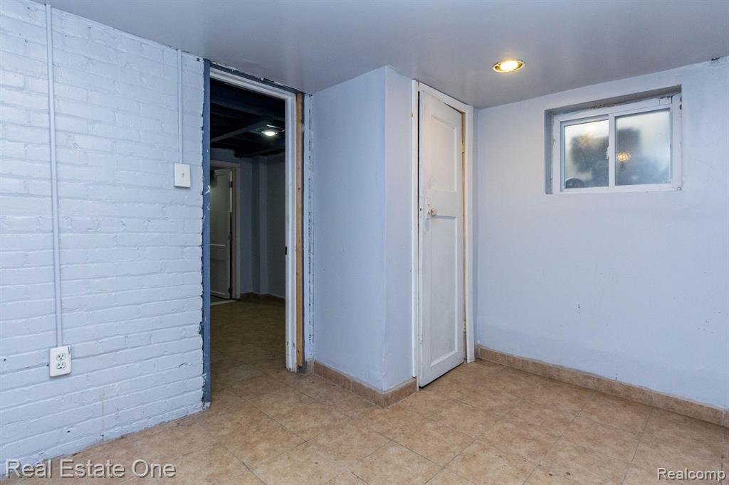 5485 Springwells Street, Detroit, MI 48210 — Photo 41