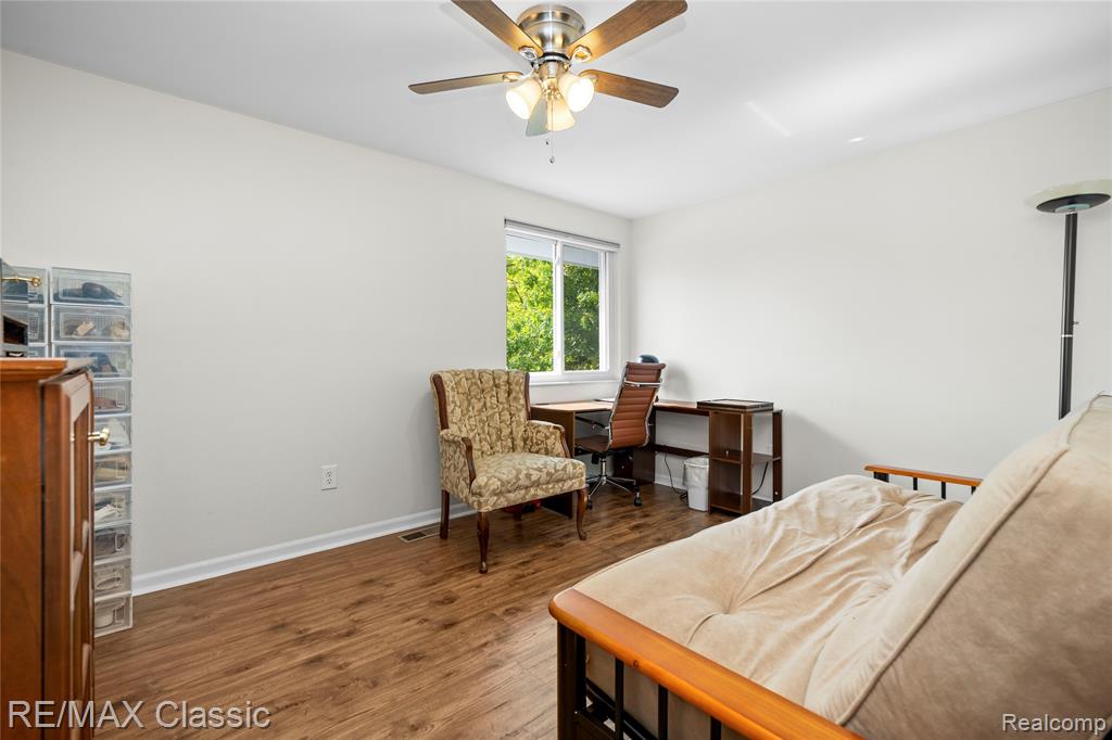 5651 Warrenshire Drive, West Bloomfield, MI — Photo 27