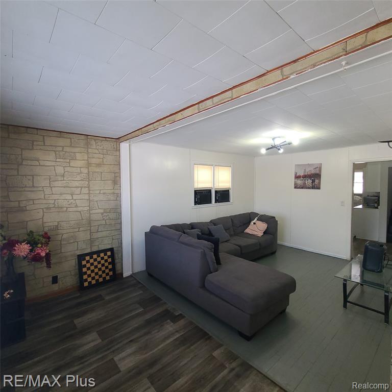 1062 Tremont Avenue, Flint, MI 48505 — Photo 7