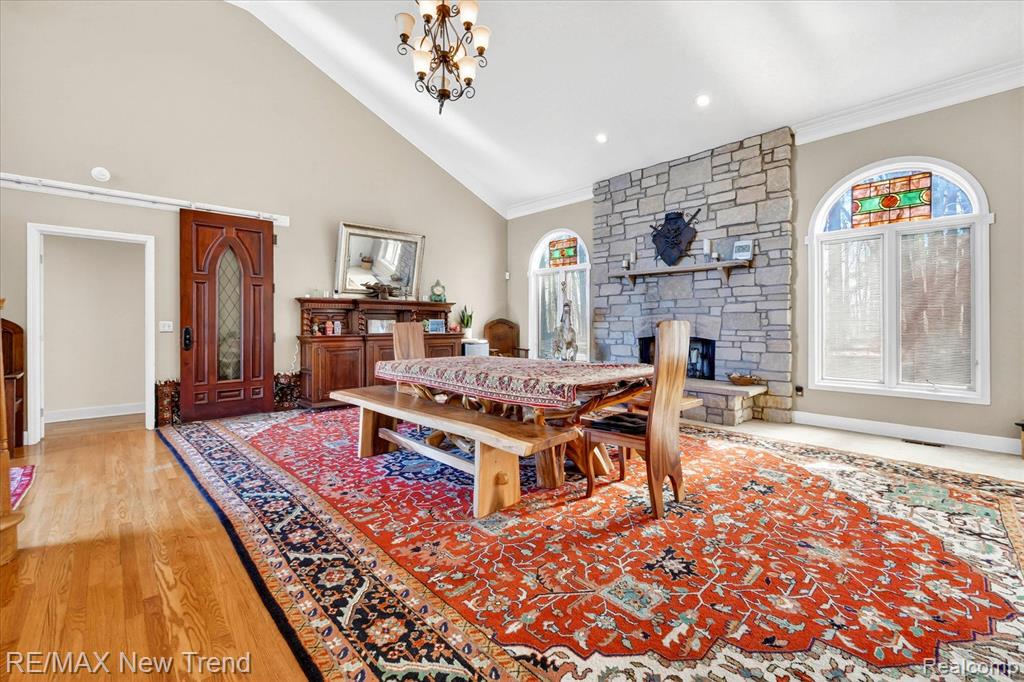 5721 Coralwood Court, Commerce Twp, MI 48382 — Photo 11