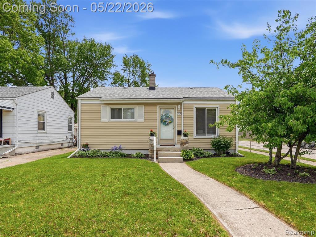 504 E Hudson Avenue, Madison Heights, MI 48071 — front exterior