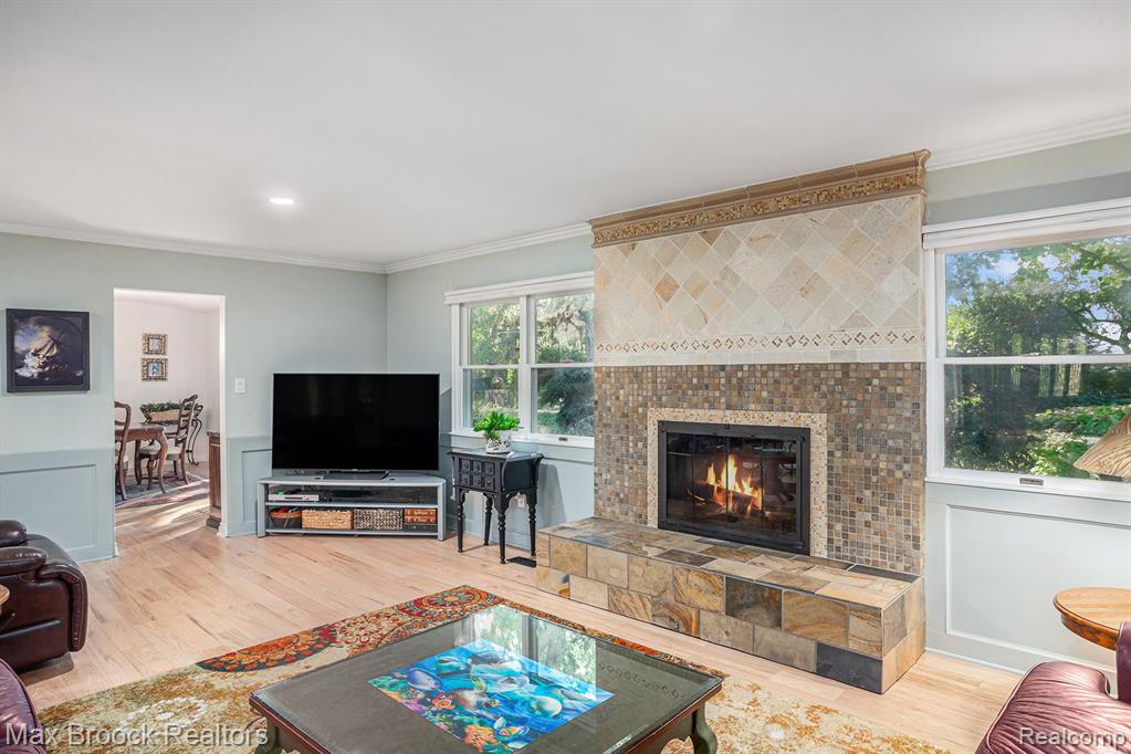 855 N Pemberton Road, Bloomfield Hills, MI 48302 — Photo 10