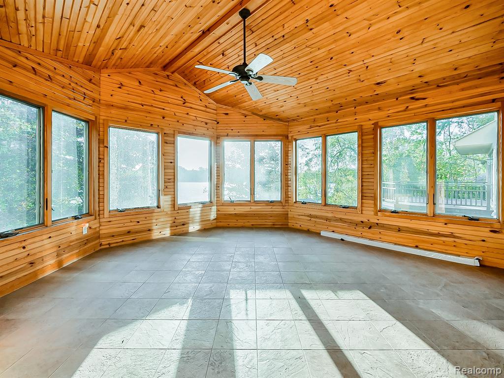 4437 Dora Lane, Independence, MI — Photo 33