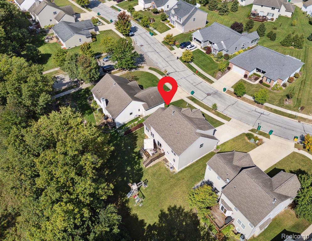 6884 WELLINGTON Drive, Dexter, MI 48130 — Photo 58